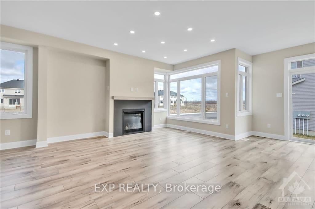 157 HOOPER Street photo 5