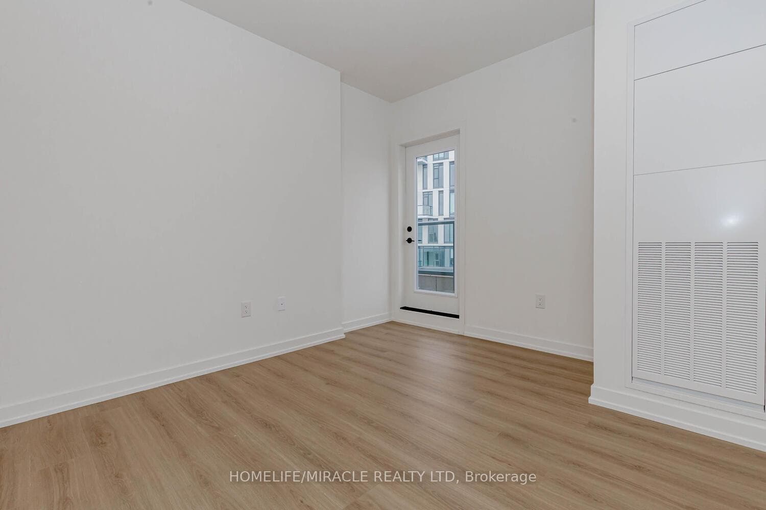 20 Lagerfeld Drive Unit 11 photo 27