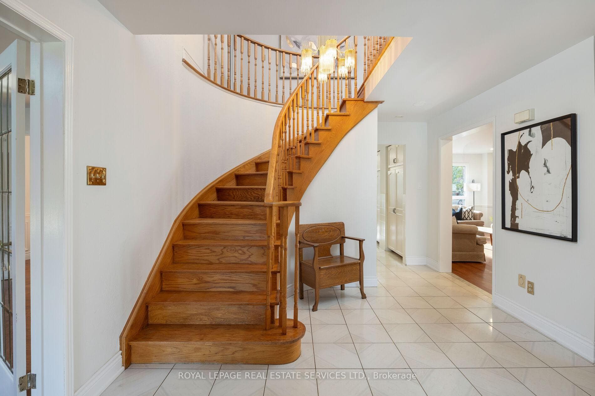 164 Warner Drive photo 6