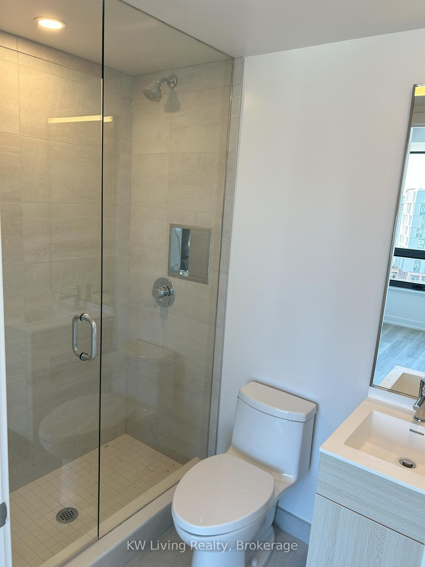 28 Eastern Avenue Unit 1012 photo 8
