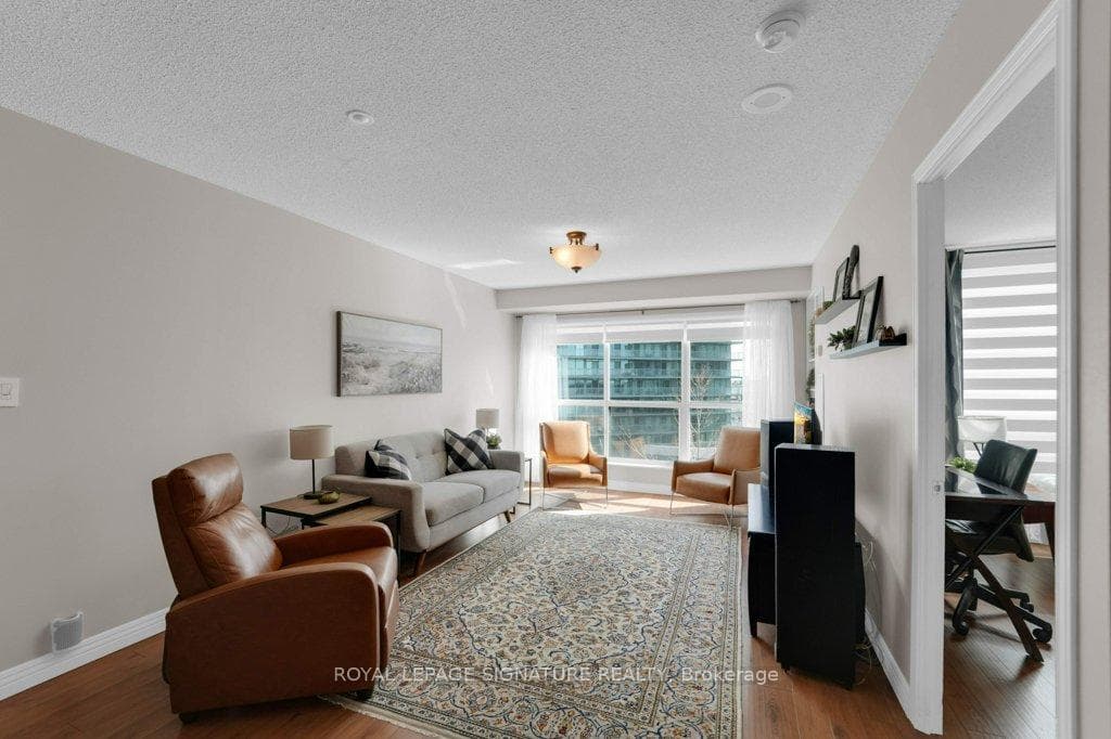 23 Lorraine Drive Unit 717 photo 19