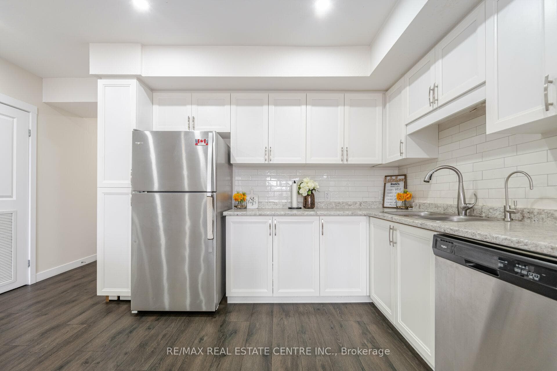 166 Rochefort Street Unit C photo 12
