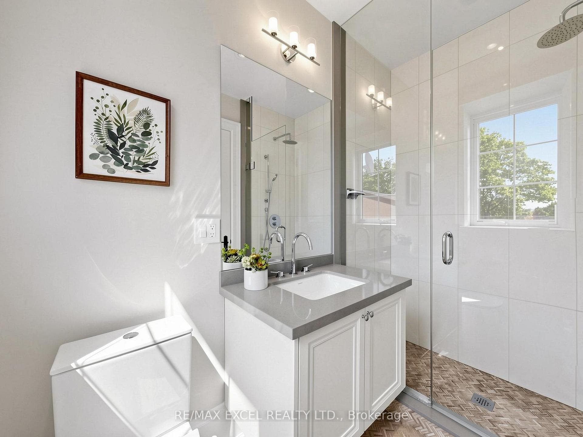 64 SUMMERFELDT Crescent photo 39