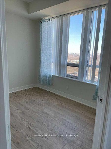 28 Linden Street Unit 1202 photo 15