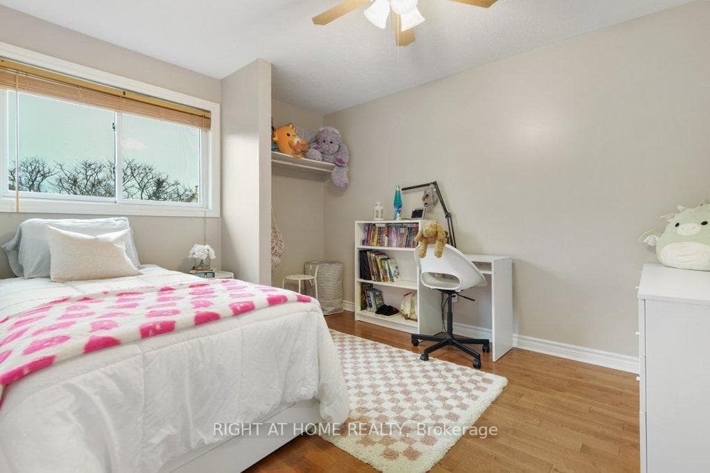 57 Chester Crescent photo 25