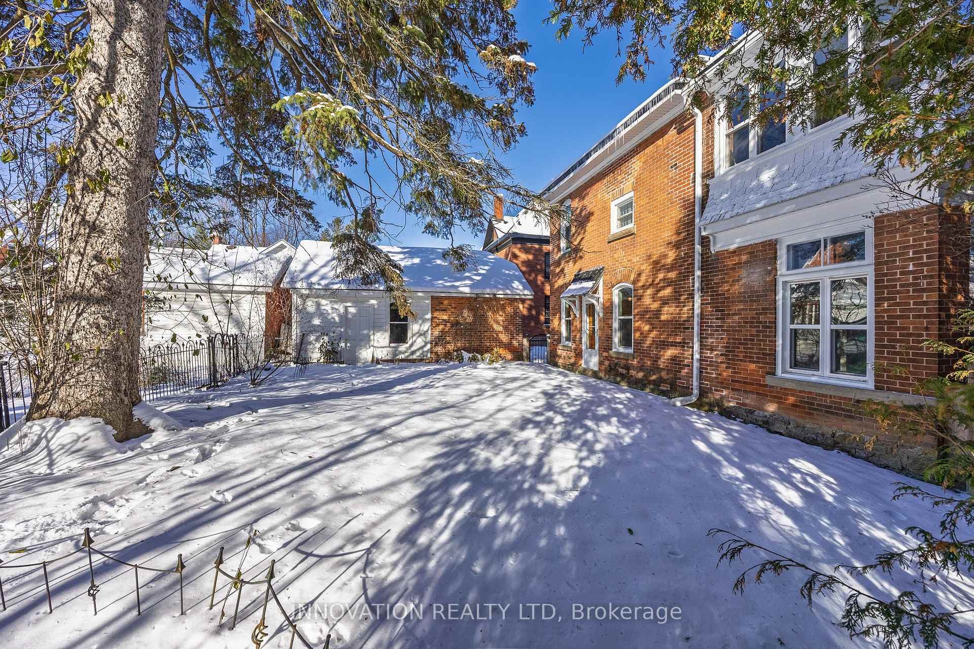 10 Rochester Street photo 40