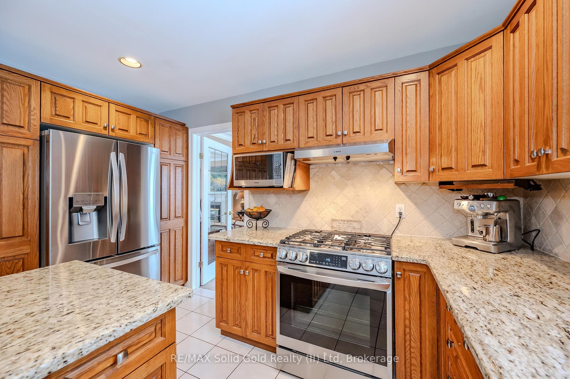 586 Guildwood Place photo 13