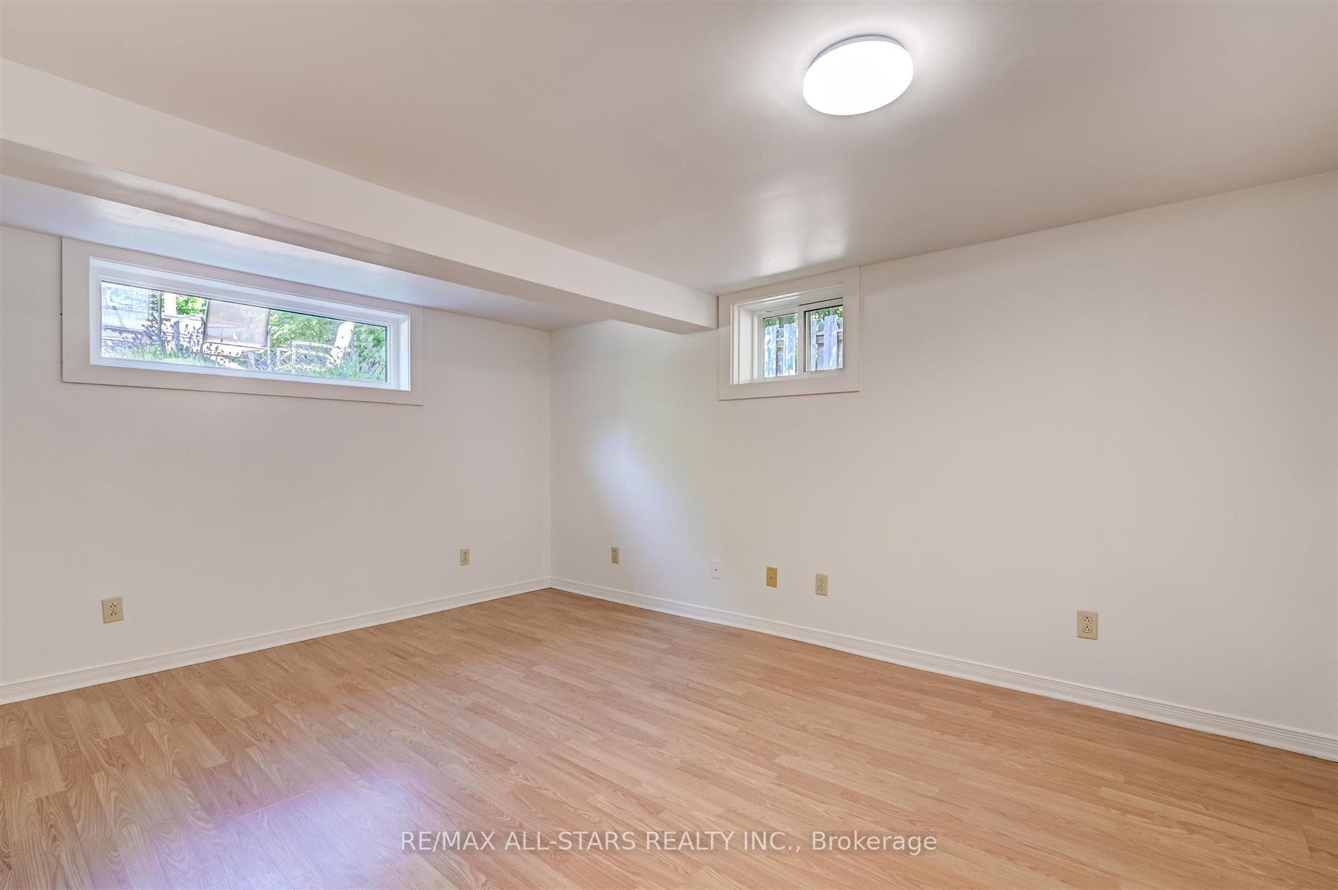 4260 Front Street photo 23