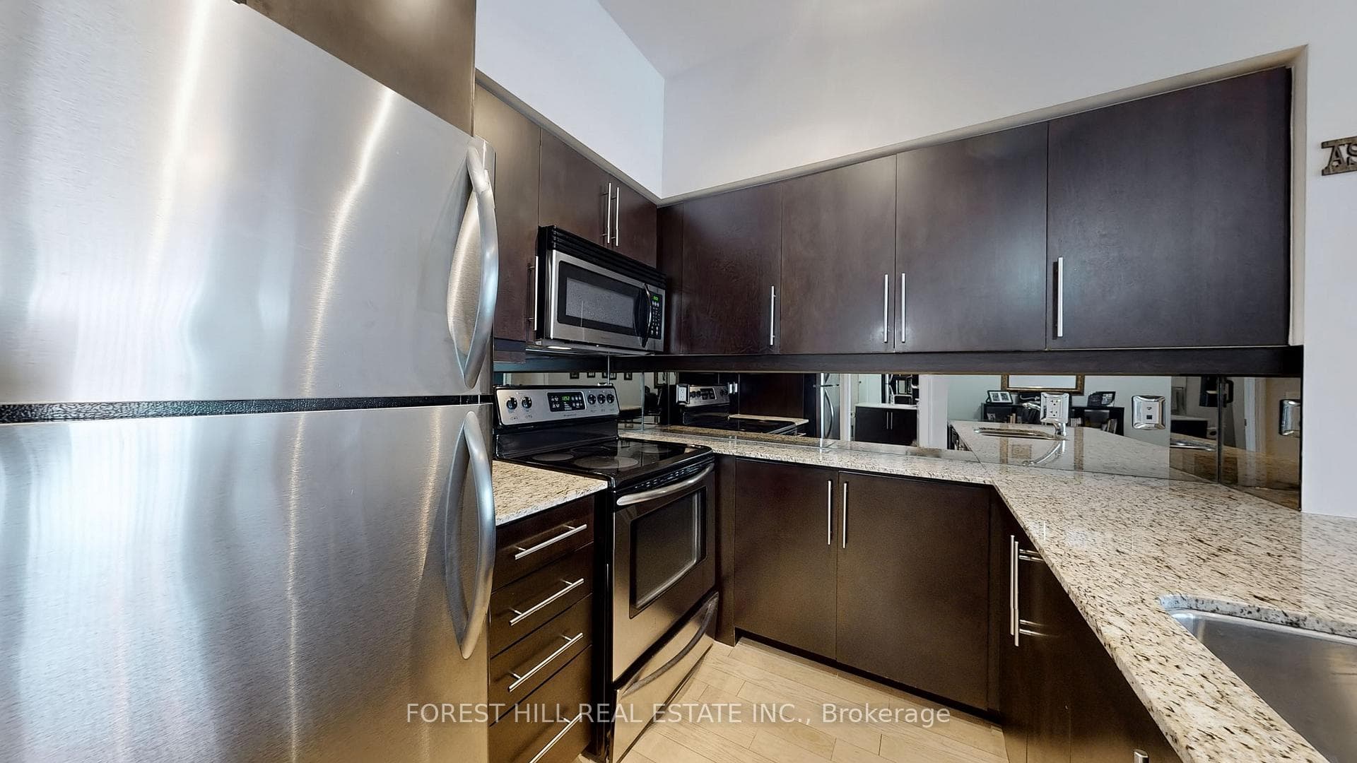 2885 Bayview Avenue Unit 333 photo 10