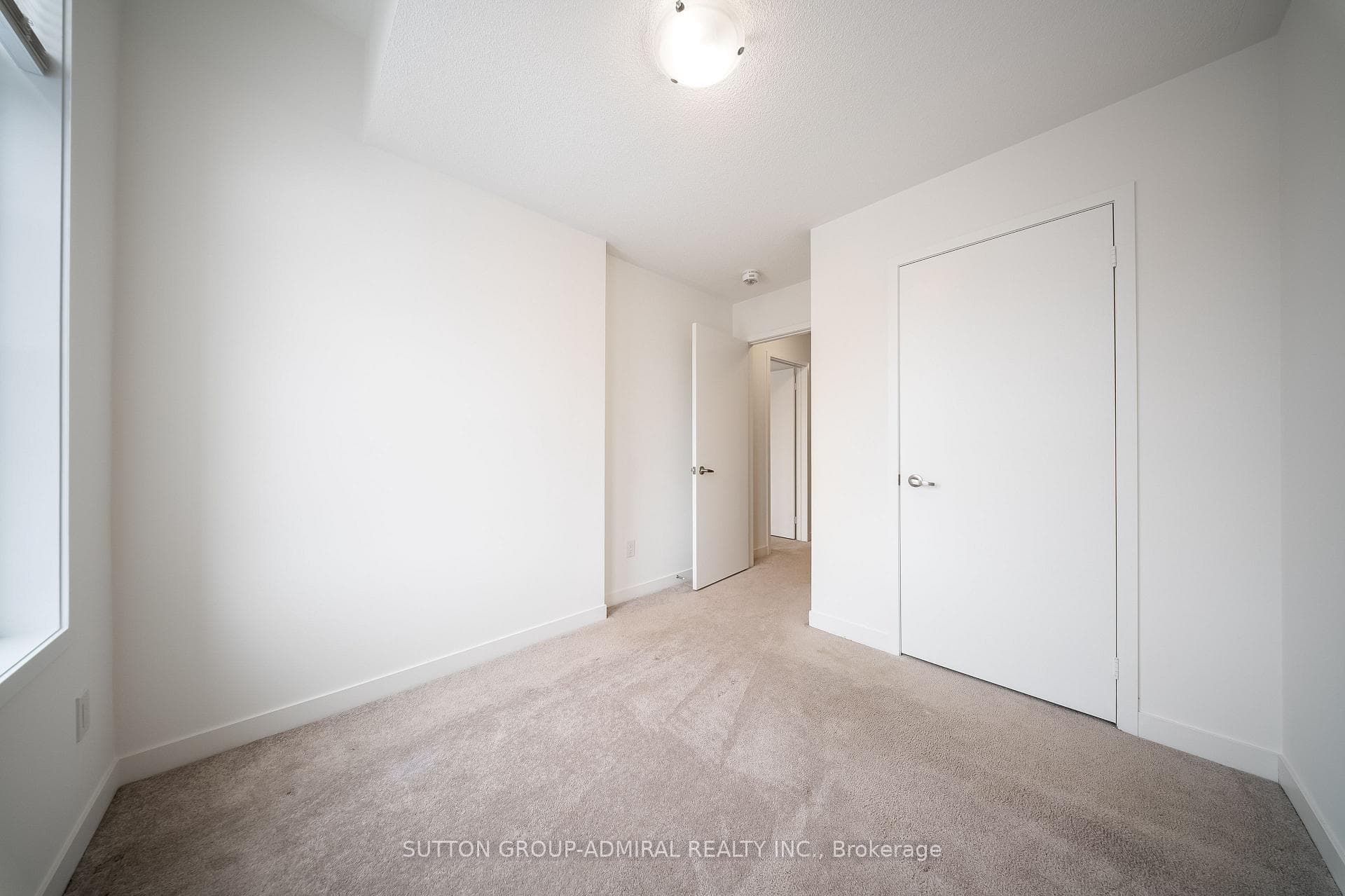 217 Bennett Street photo 31
