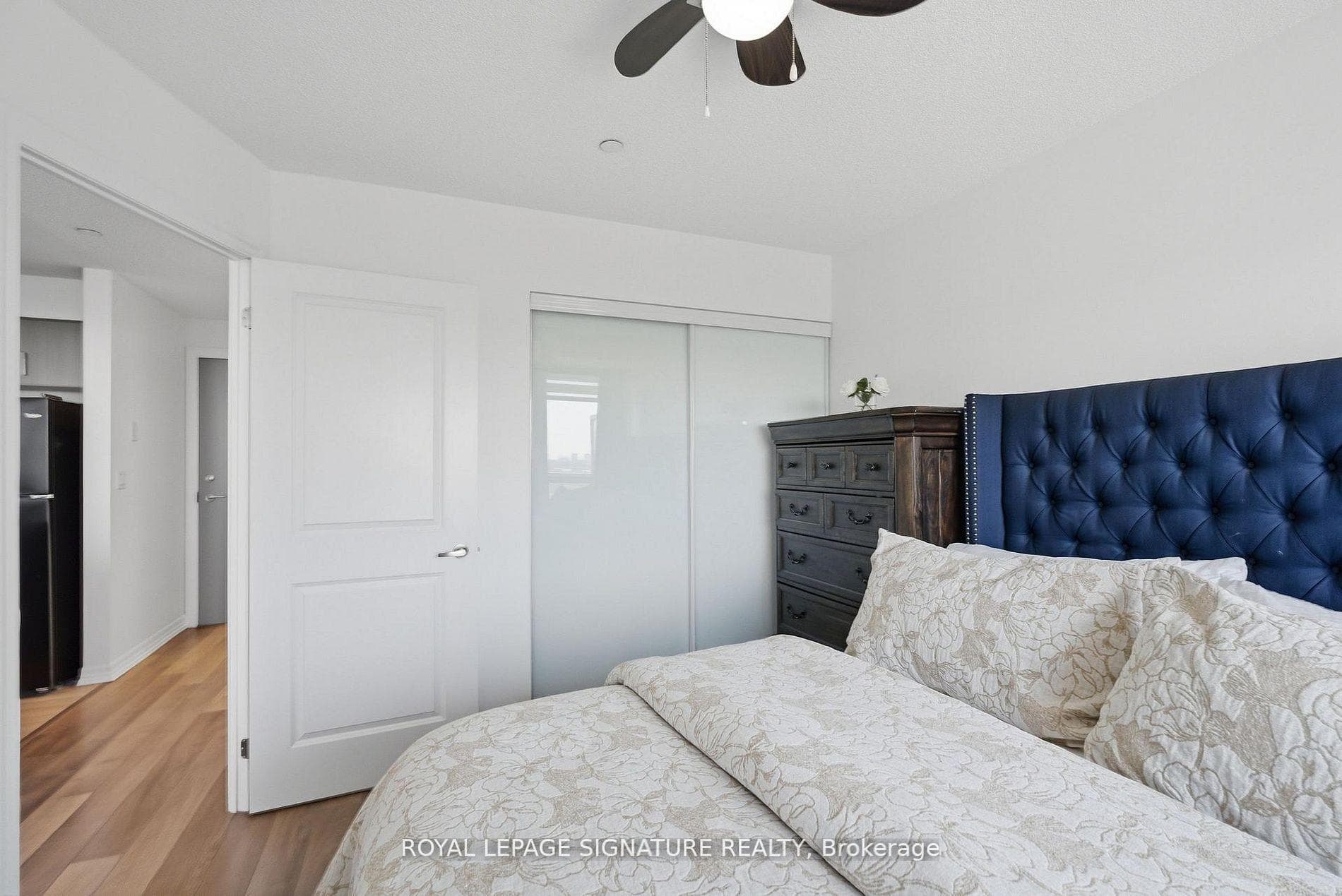 80 Esther Lorrie Drive Unit 1116 photo 17