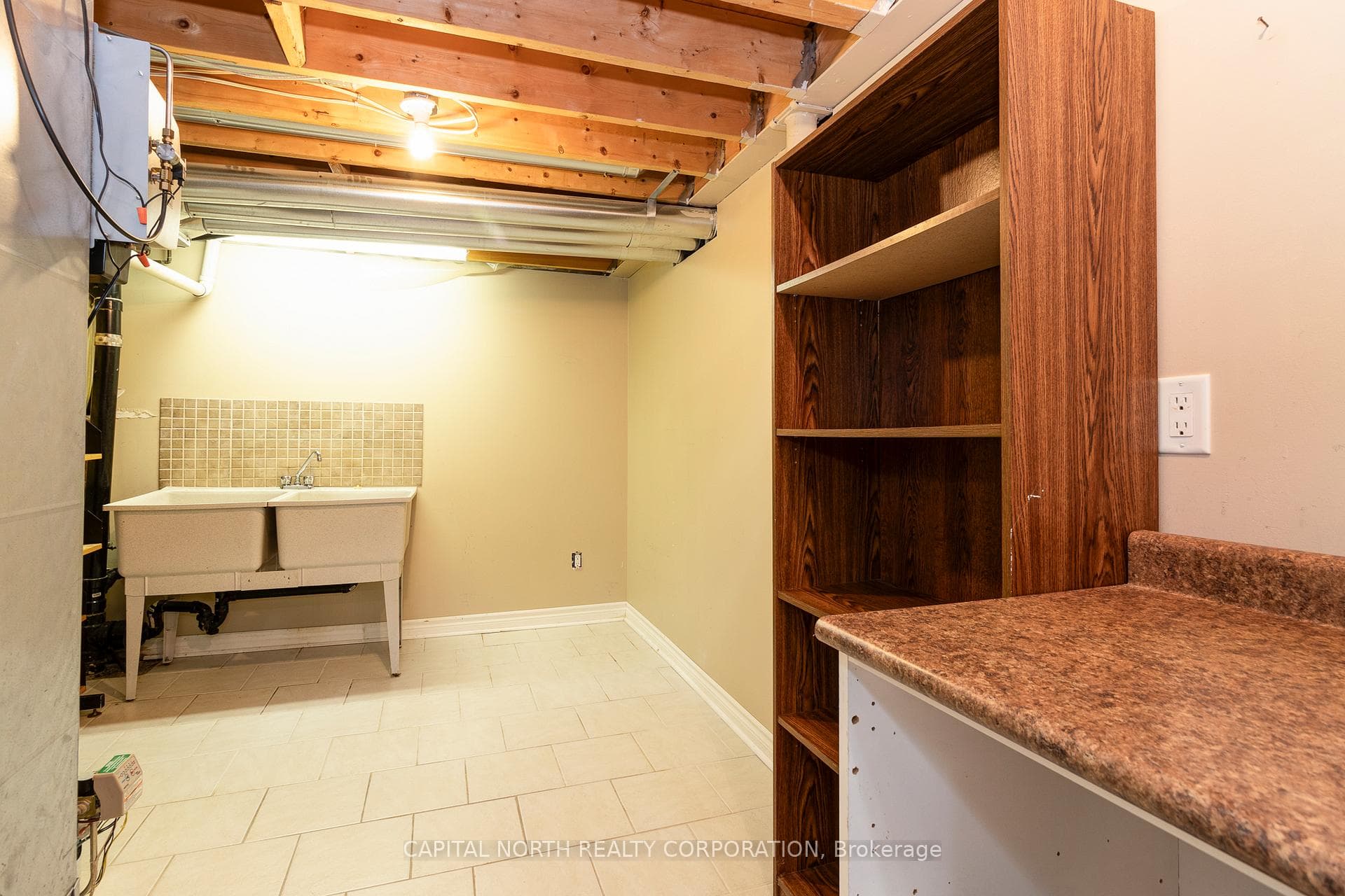 72 Ravineview Drive photo 35