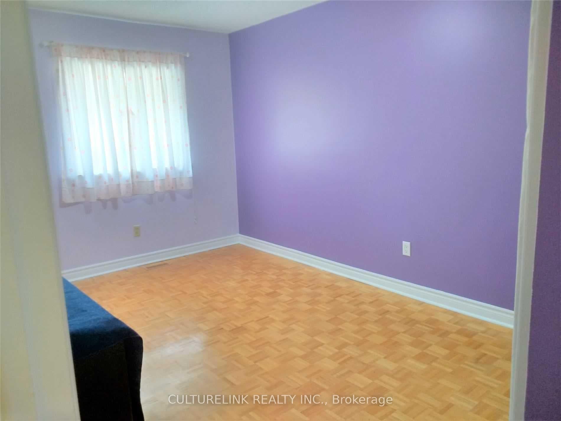 19 Ecclesfield Drive photo 8
