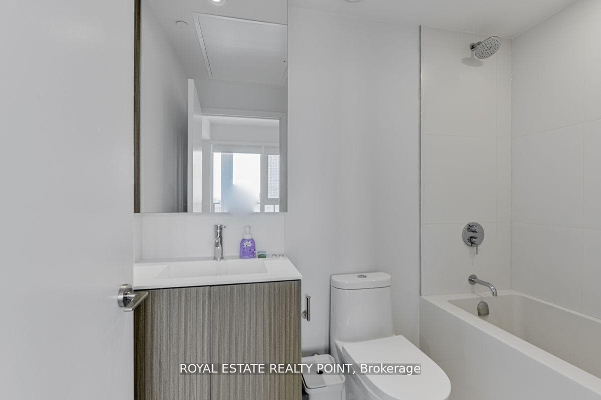 20 Edward Street Unit 2611 photo 11