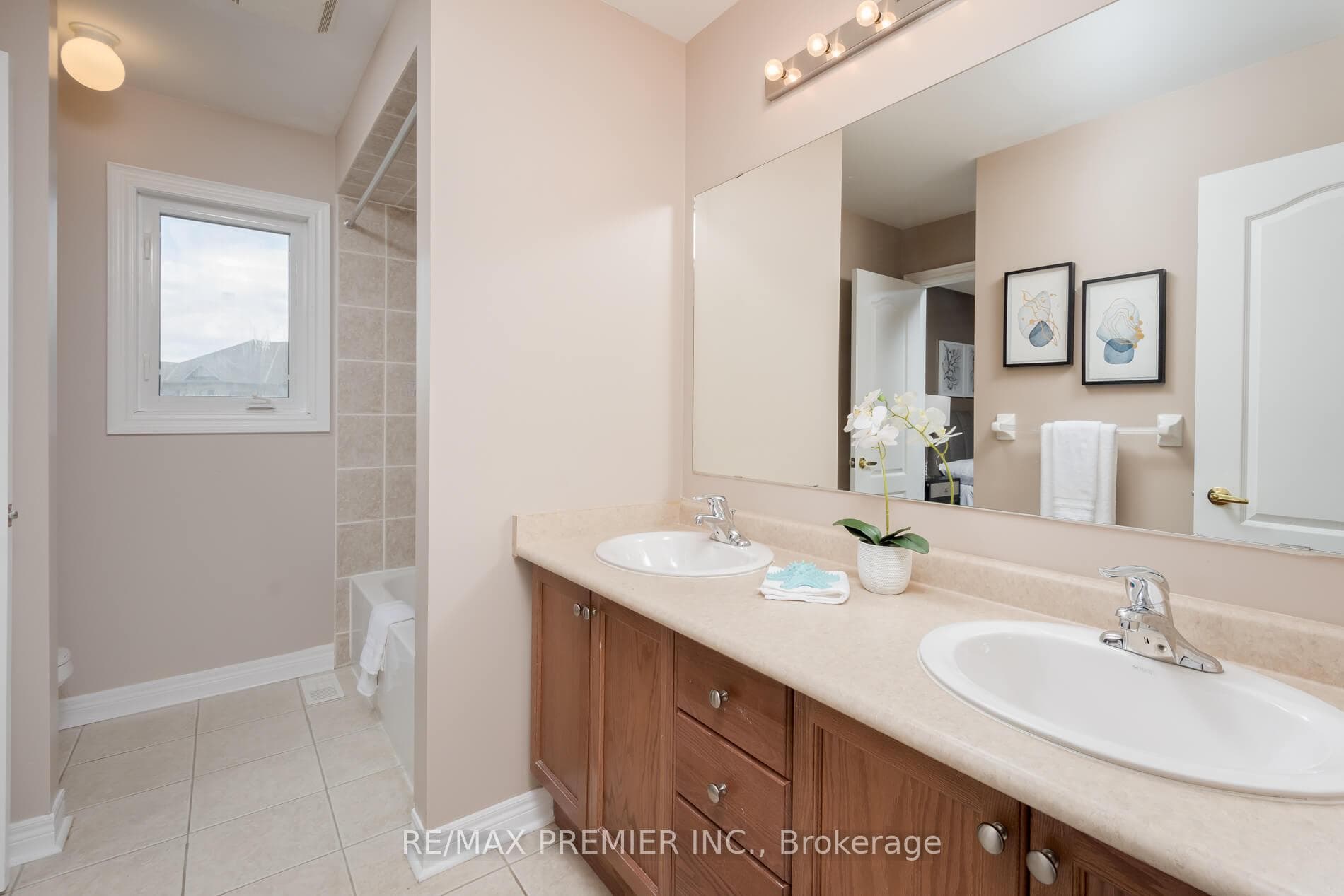 159 Windrose Court photo 16