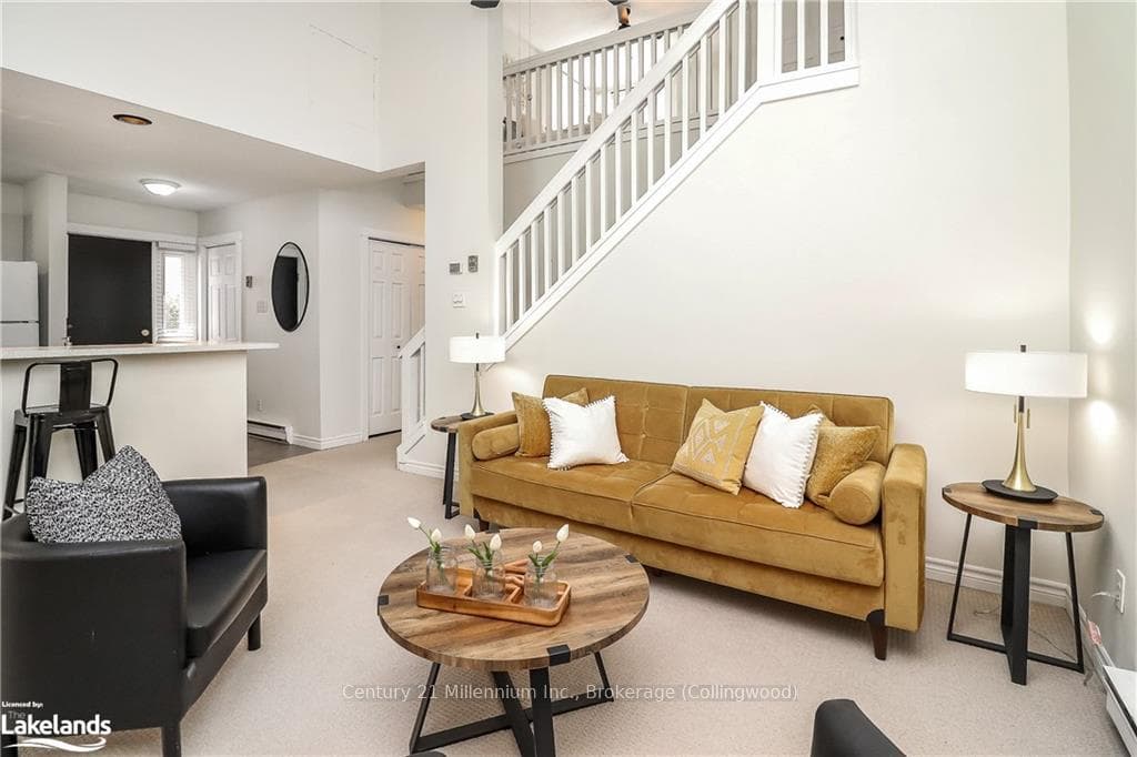 49 TROTT Boulevard Unit 194 photo 9