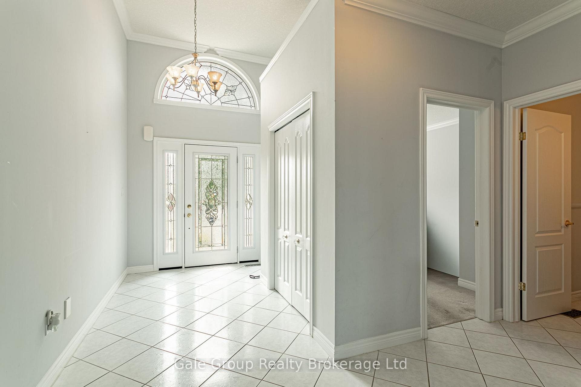 603 Fox Hollow Court photo 5