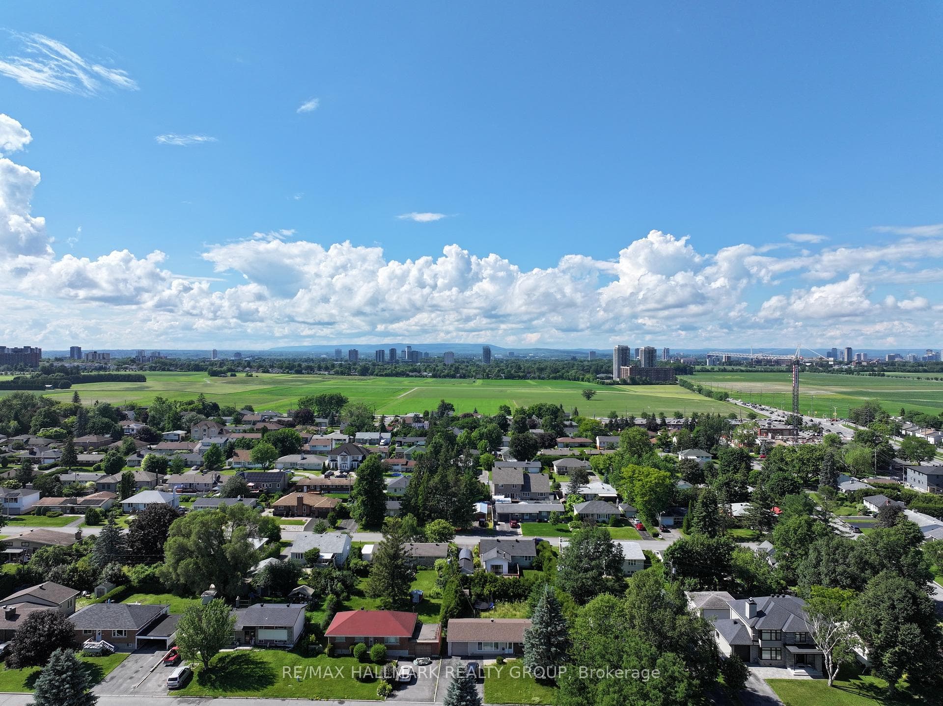 45 Hilliard Avenue photo 44