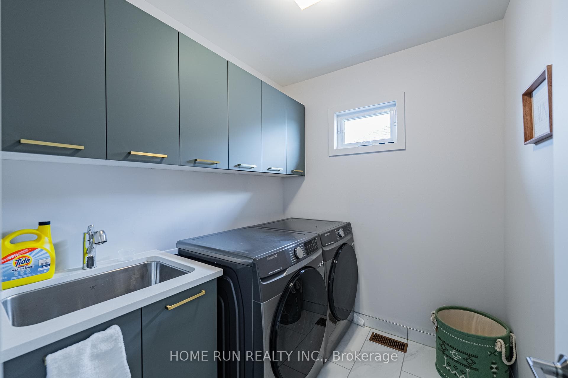 314 Shuttleworth Drive photo 34