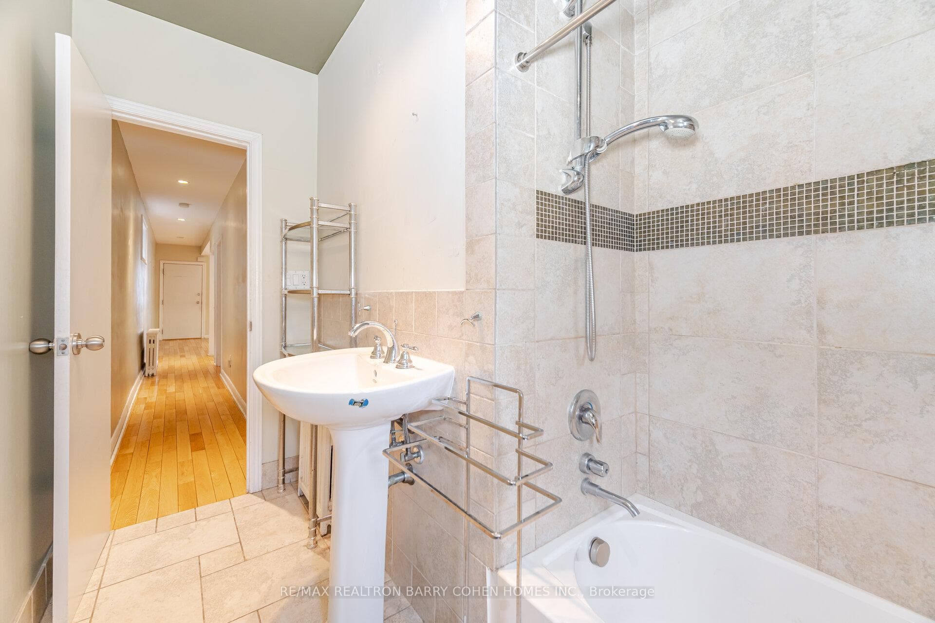 475 Winona Drive Unit 2 photo 20