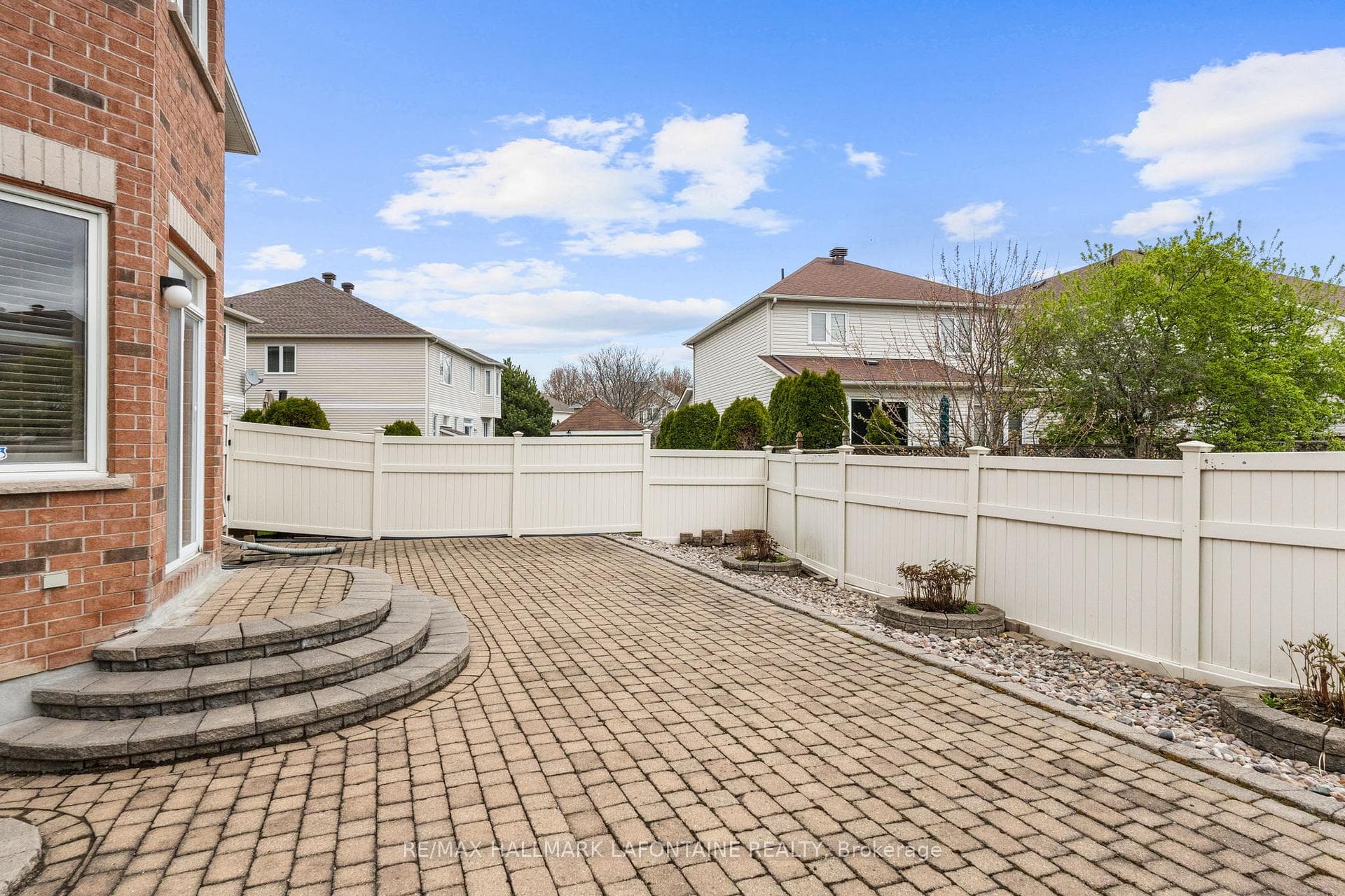 6 Ash Valley Avenue photo 46