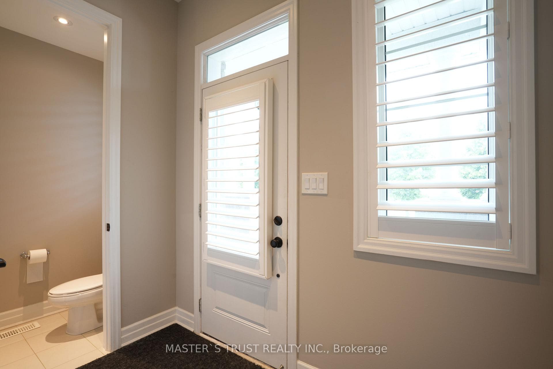 26 NOVAN Crescent photo 10