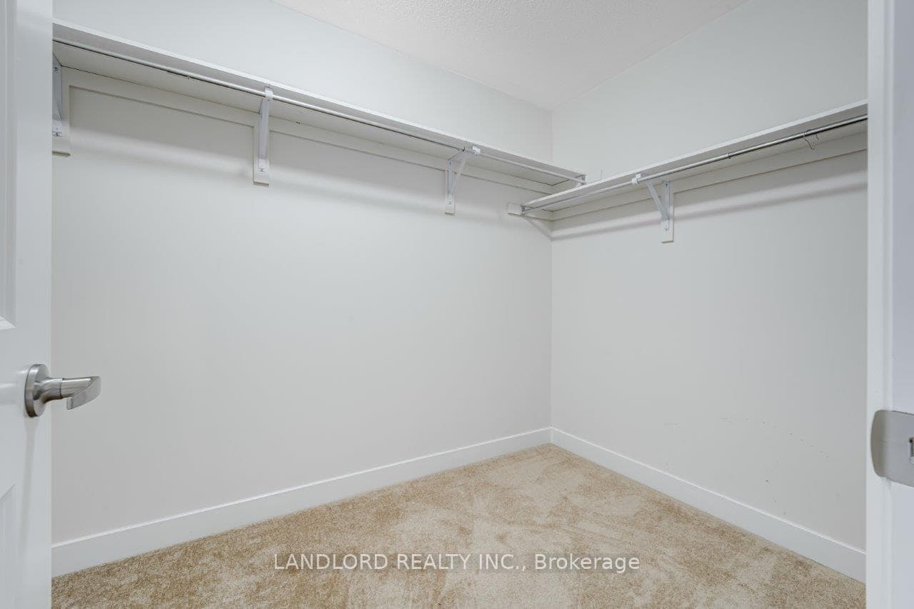 40 Donald Fleming Way photo 15