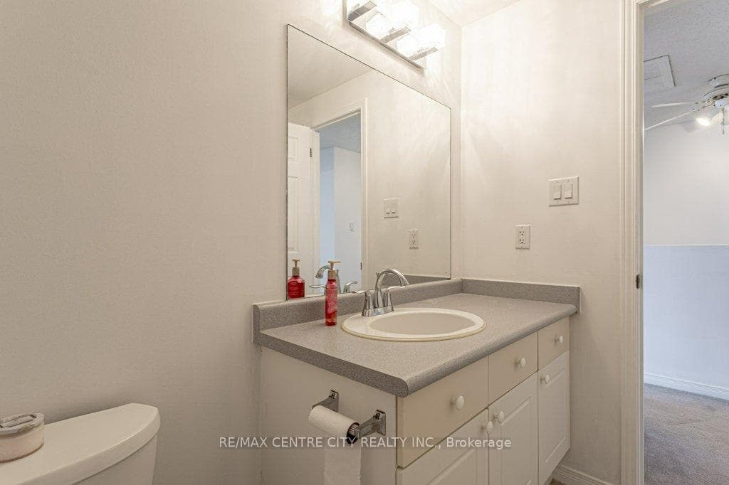 20 Kernohan Parkway Unit 34 photo 19