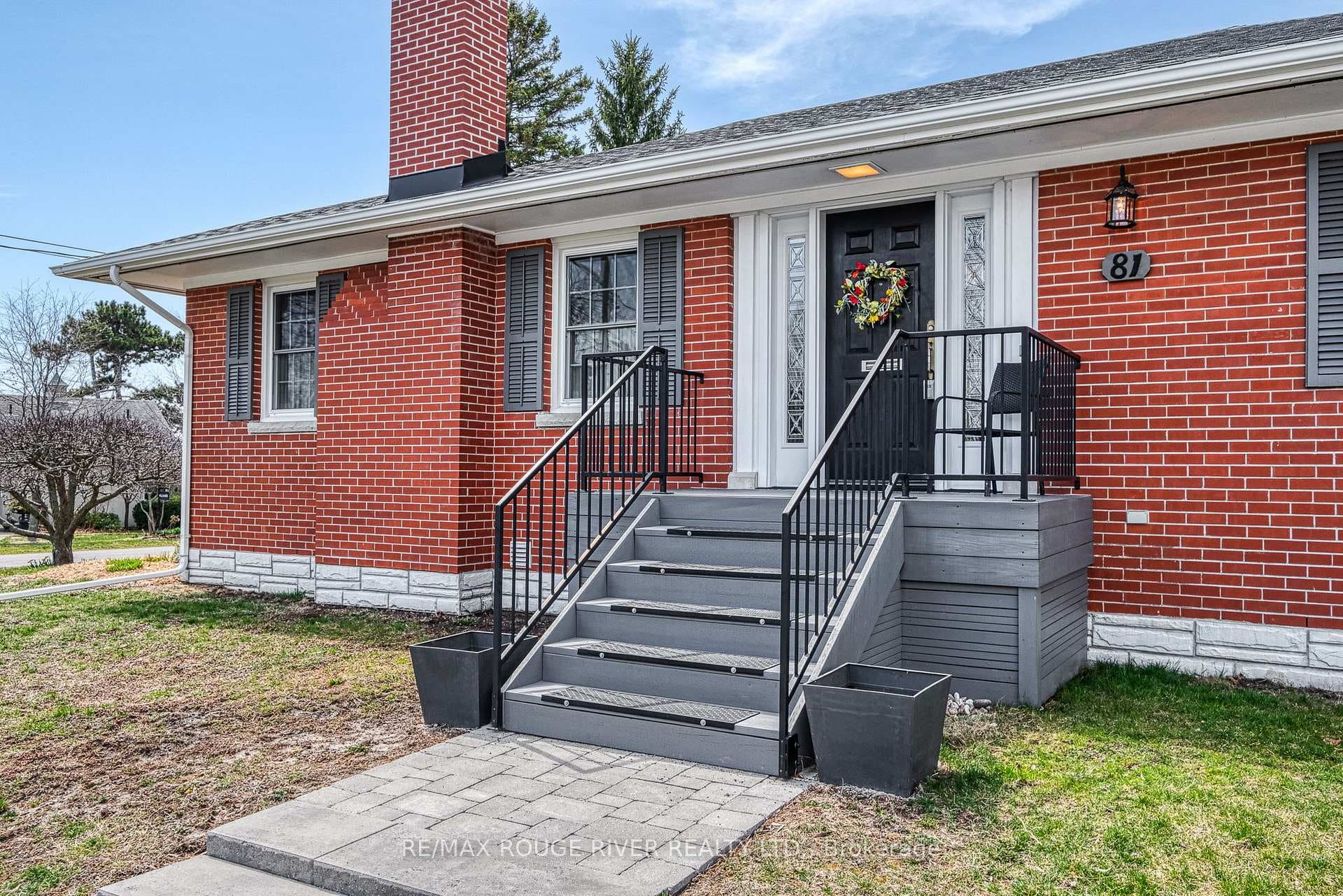 81 Henry Street photo 37