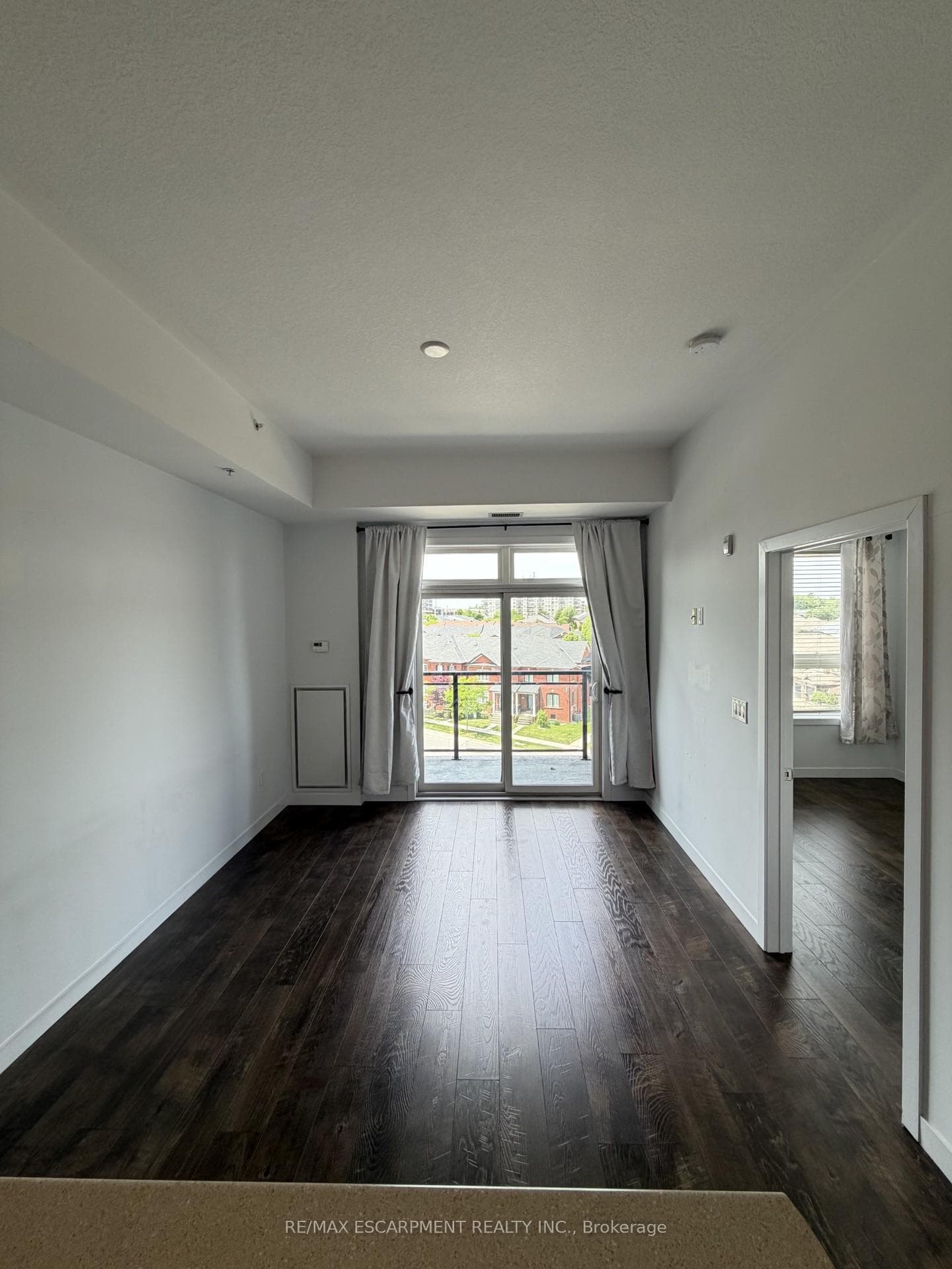 5010 Corporate Drive Unit 408 photo 9
