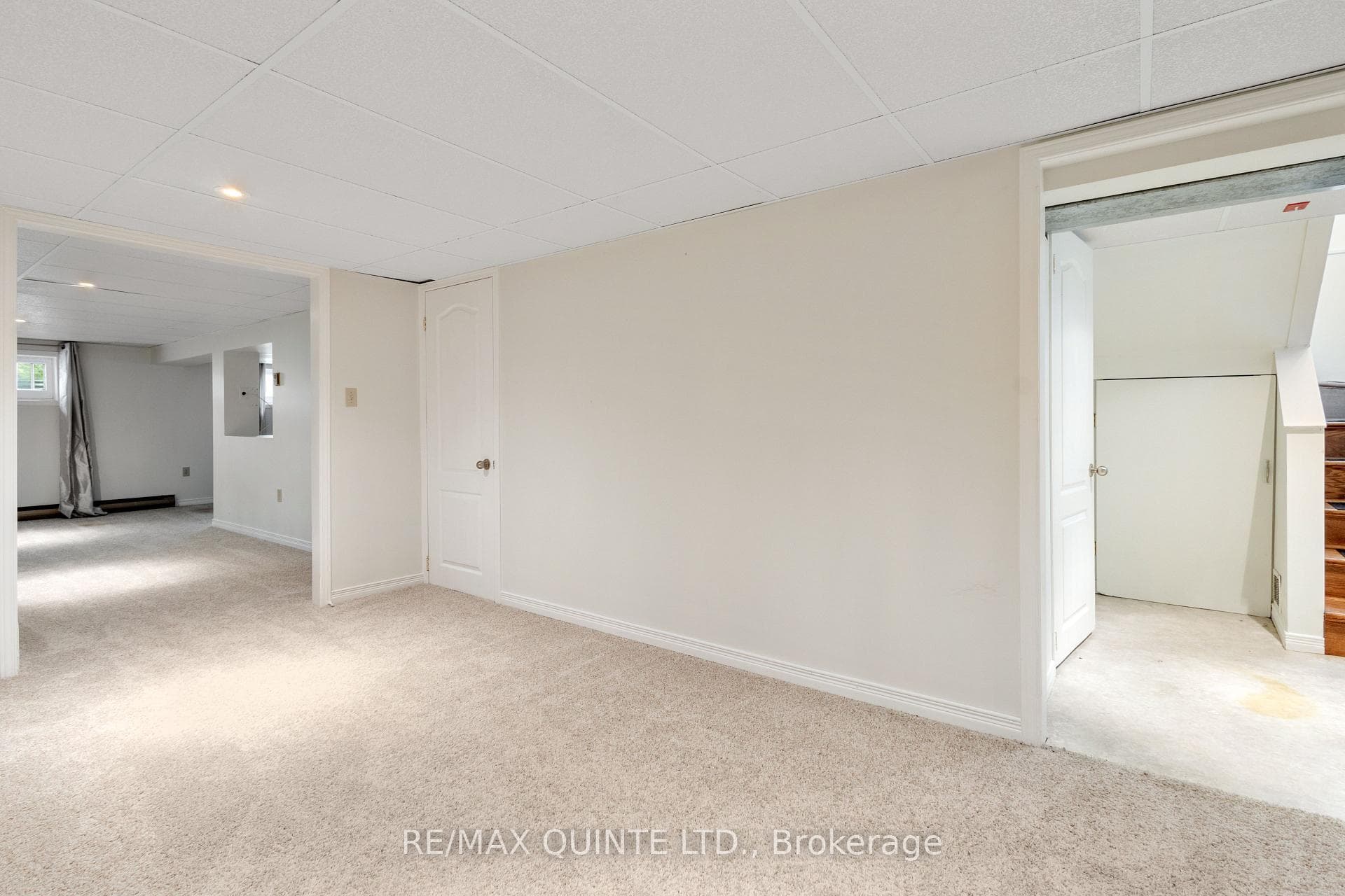 66 MacDonald Gardens photo 15