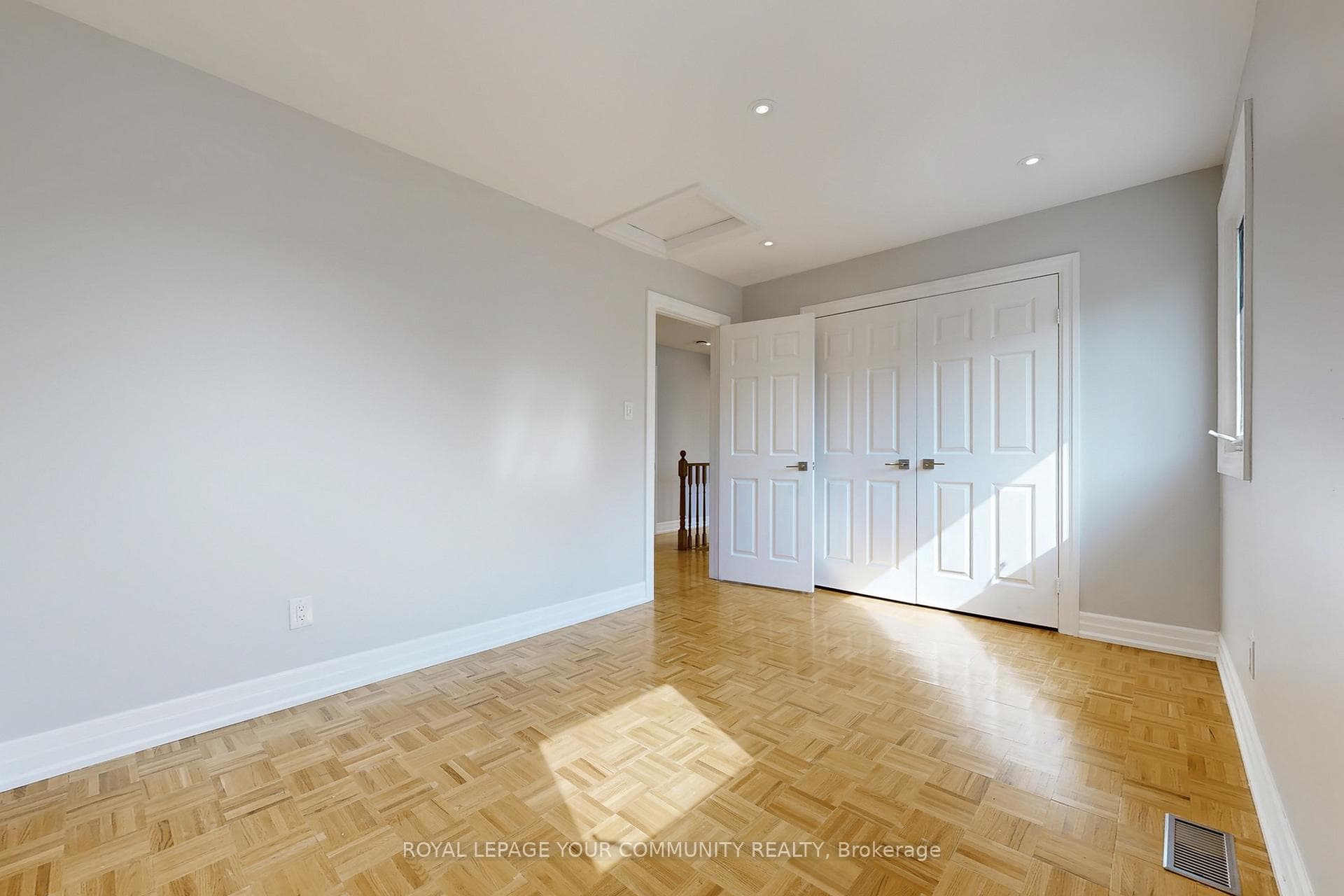 51 Houseman Crescent Unit Main Floor photo 37