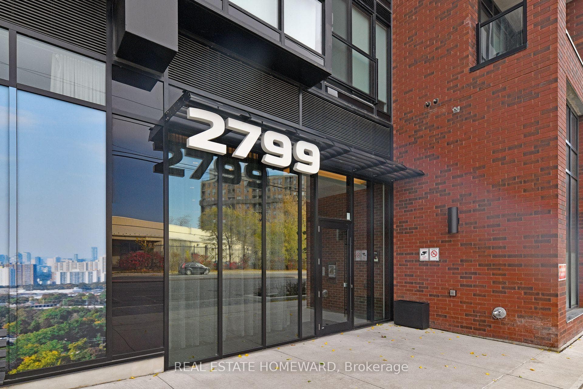 2799 Kingston Road Unit 321 photo 3