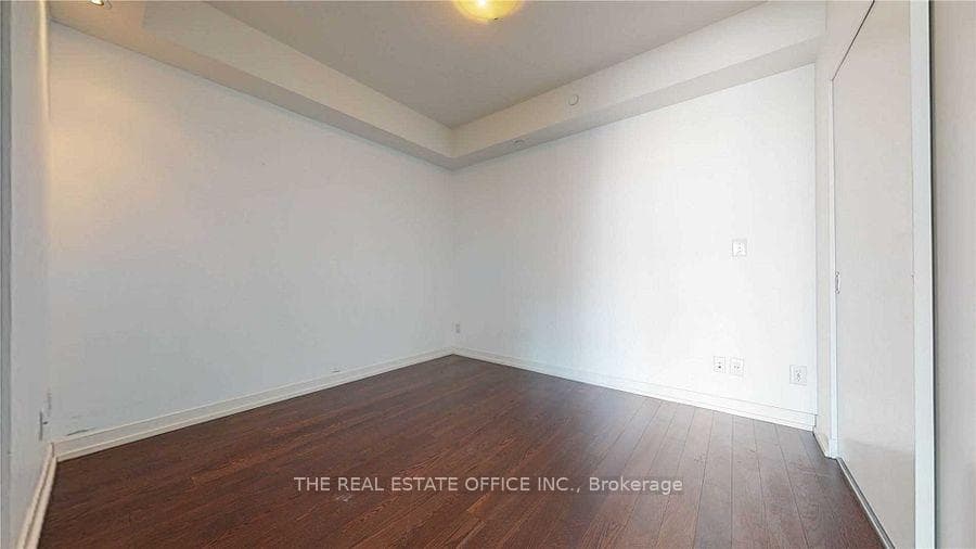 21 Widmer Street Unit 1805 photo 7