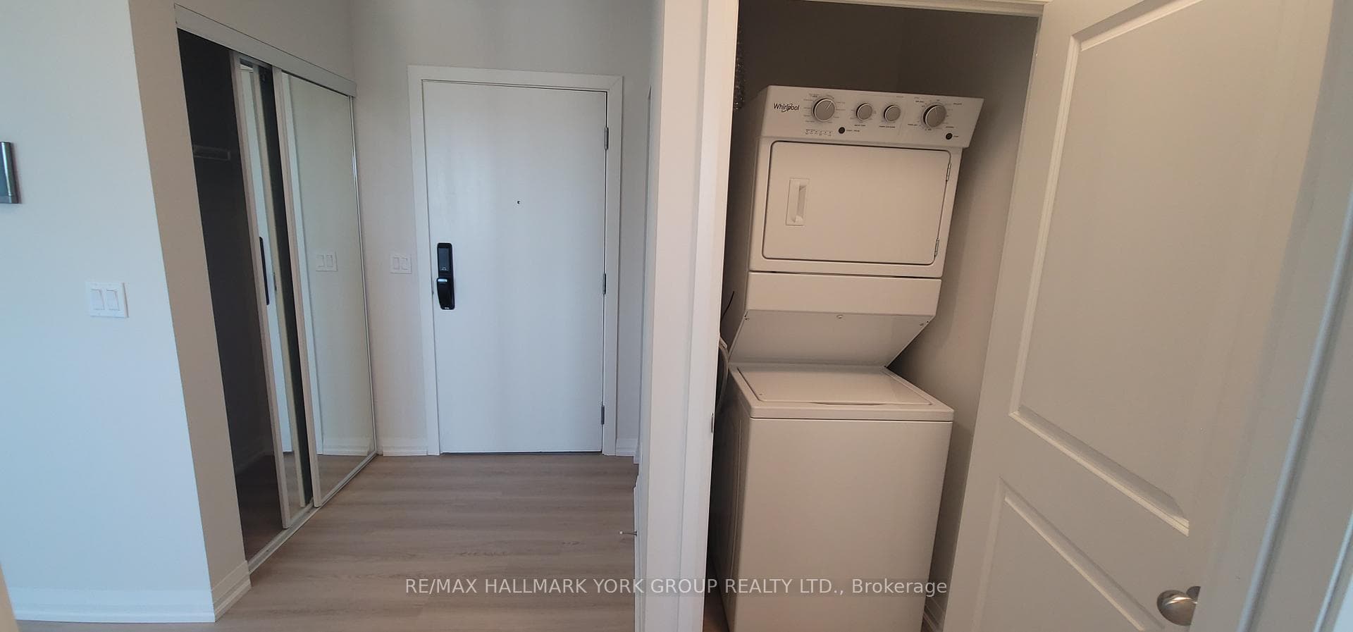 13042 Yonge Street Unit LP10 photo 15