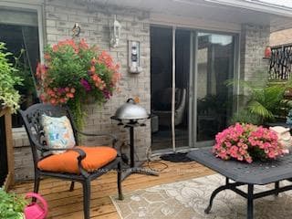 27 Hillview Drive photo 33