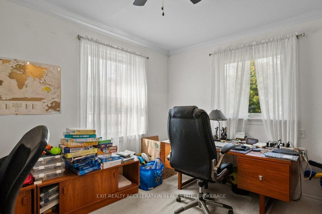 400 Dundas Street photo 16