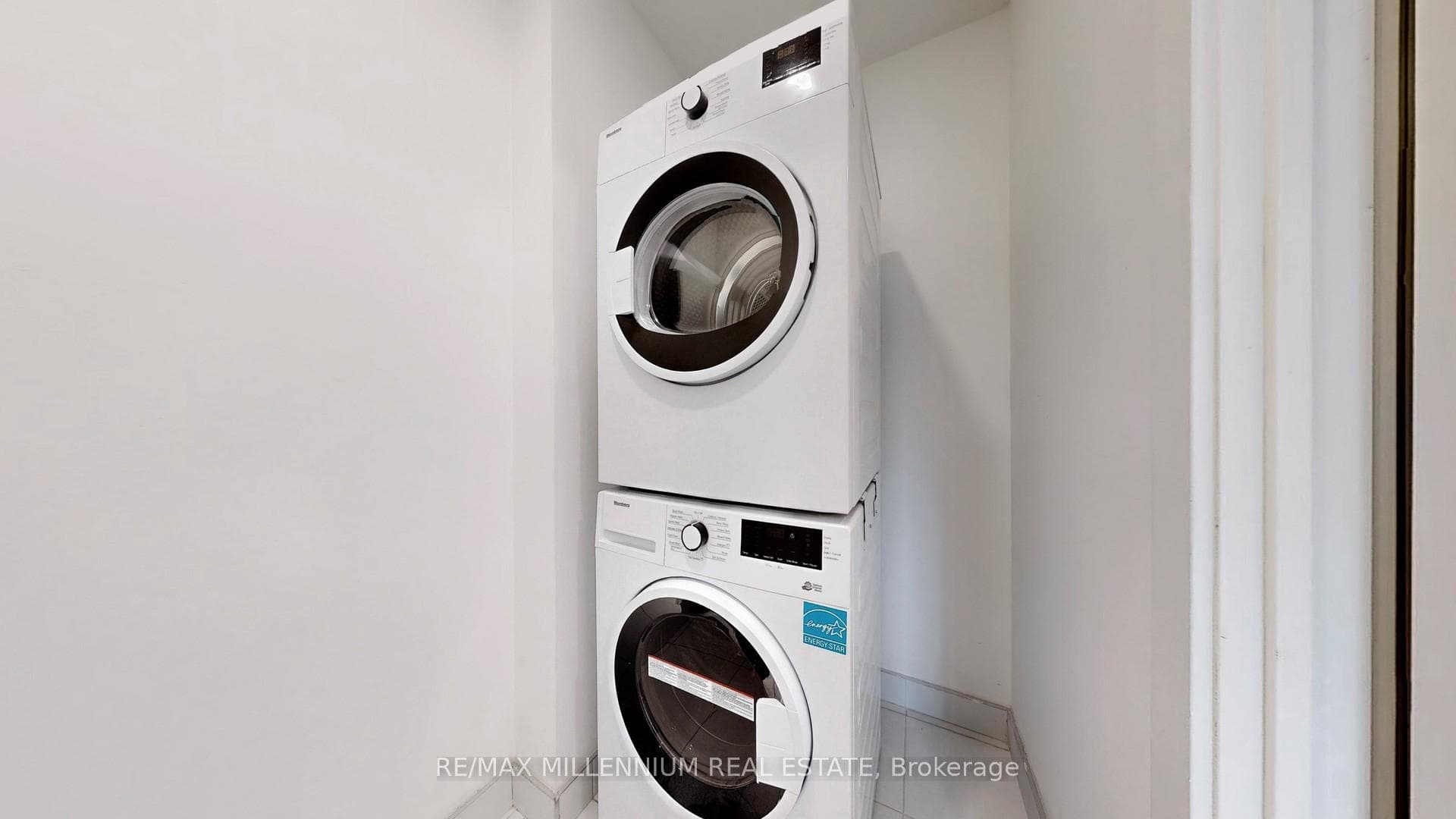 395 BLOOR Street Unit 3010 photo 23