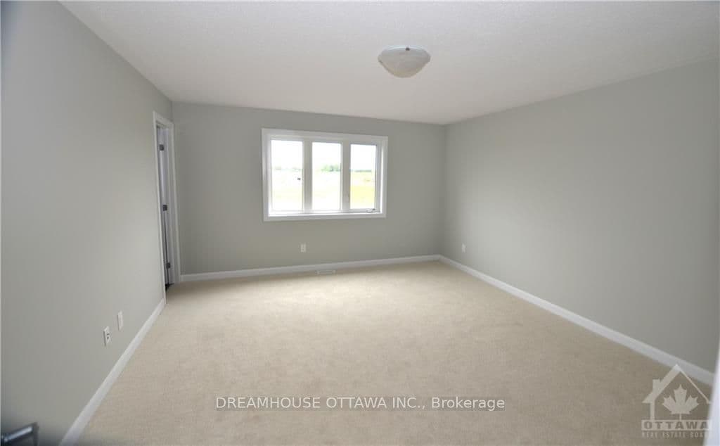 326 GISBORNE Place photo 16