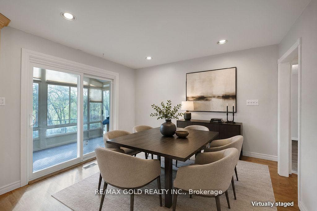 26 Dundalk Crescent photo 8