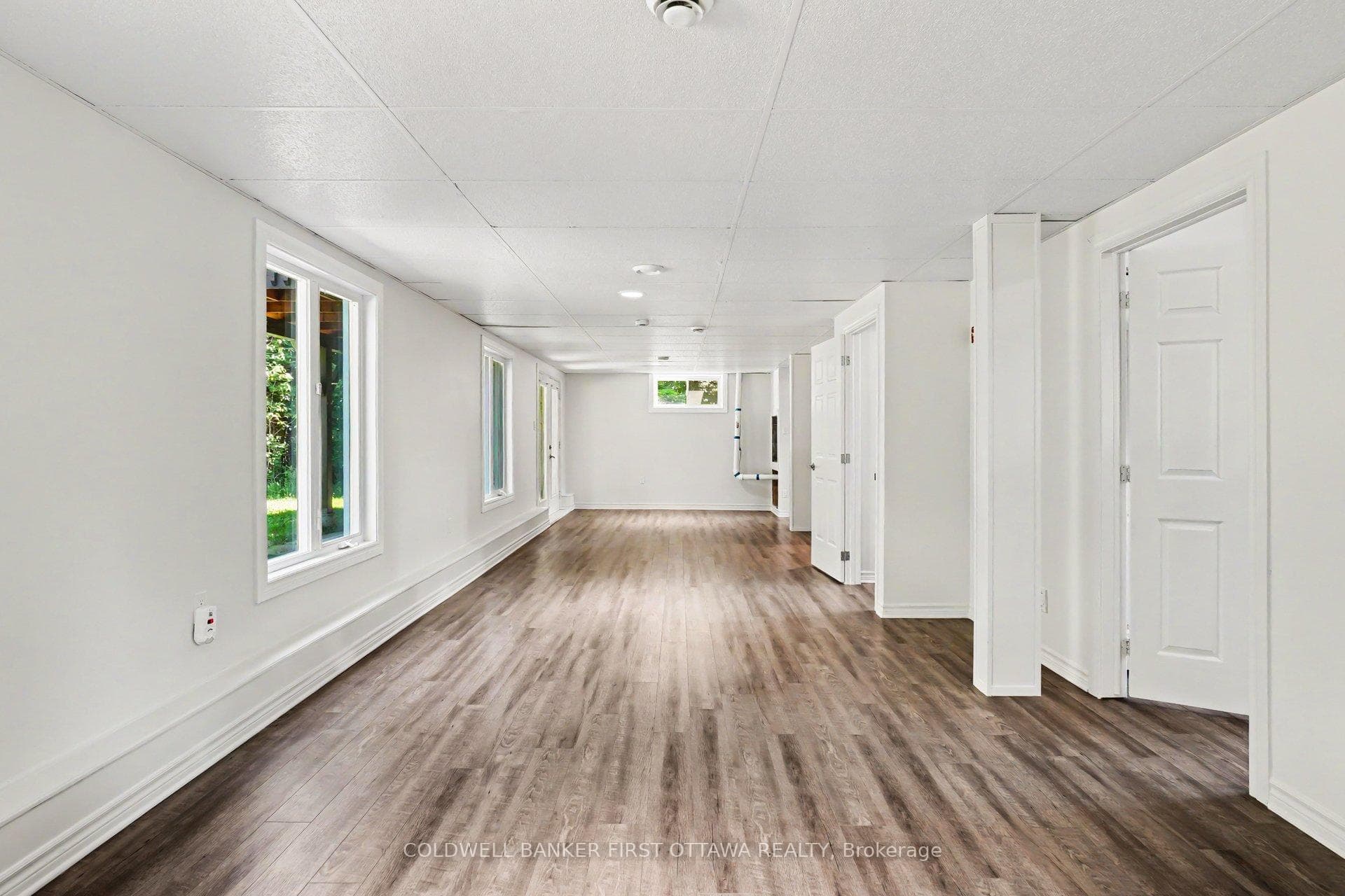 Lower level flex space