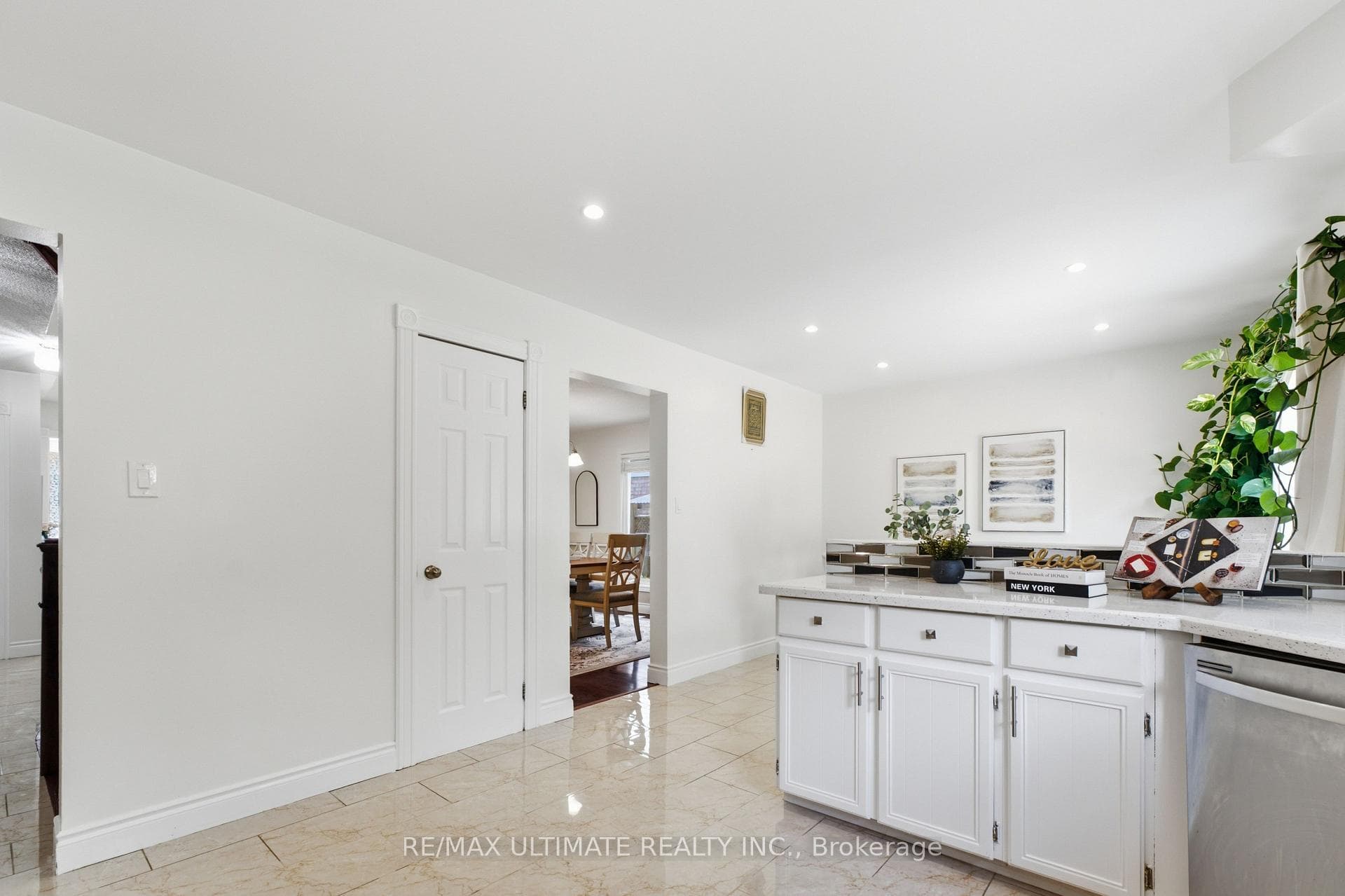 872 Corbetts Road photo 13