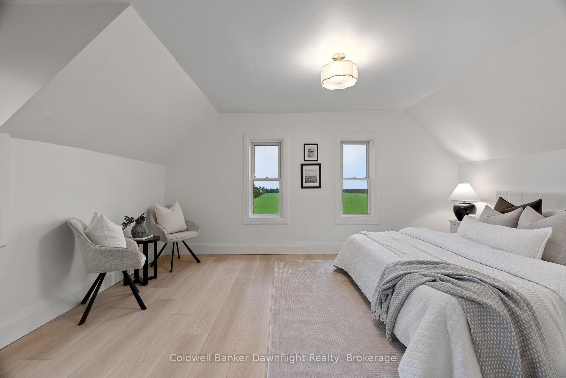 84094 London Road photo 34