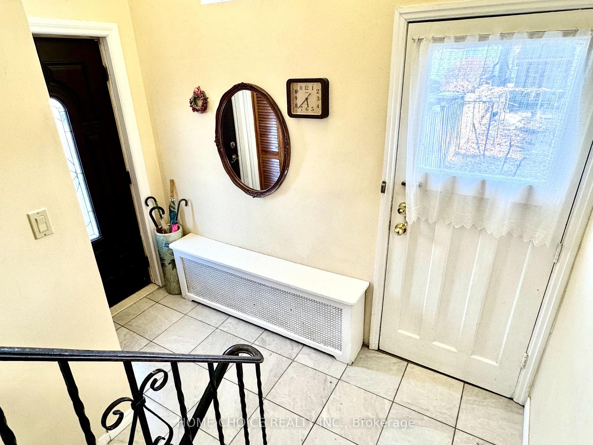 48 South Woodrow Boulevard photo 4