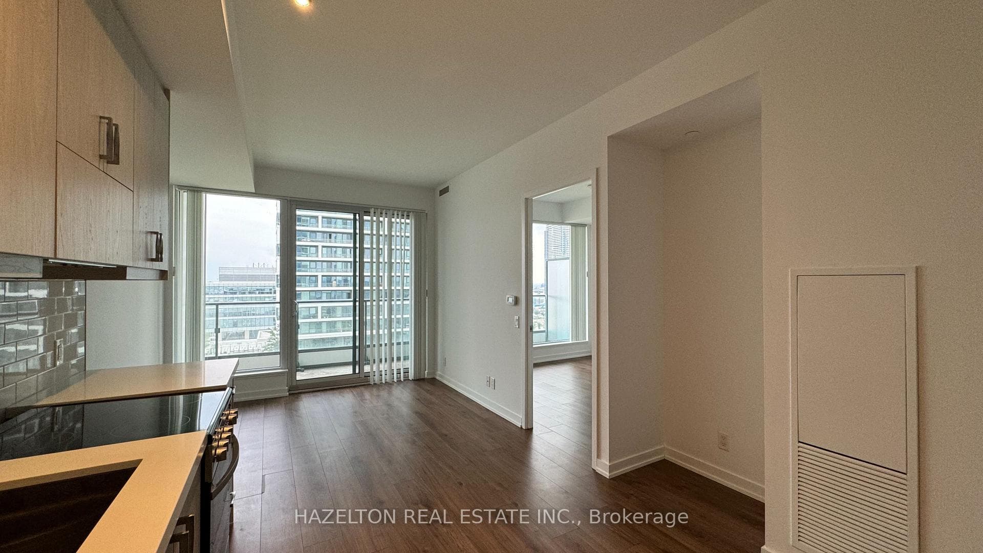 898 Portage Parkway Unit 1508 photo 10