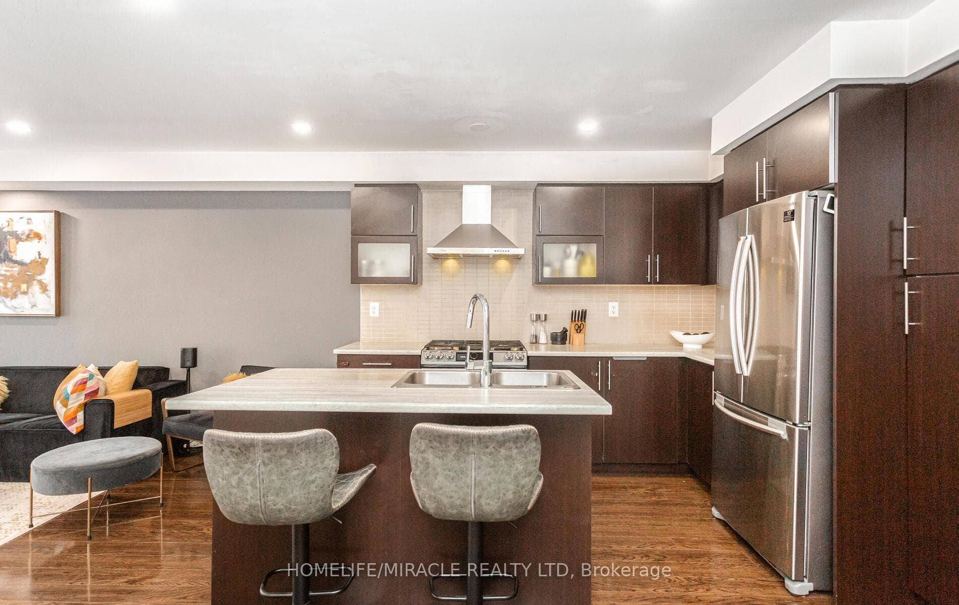 30 Golden Springs Drive photo 13