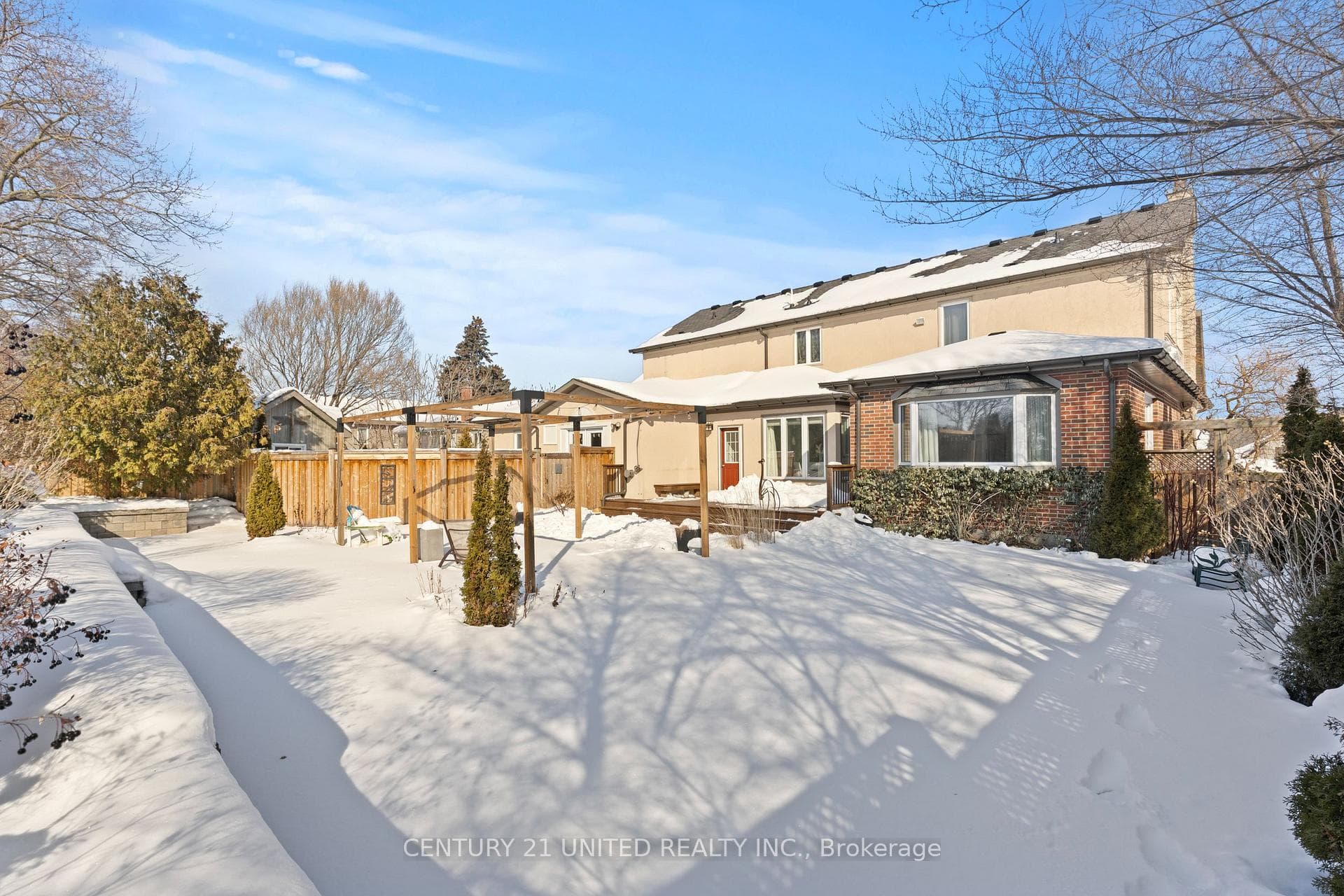 882 Danforth Place photo 47
