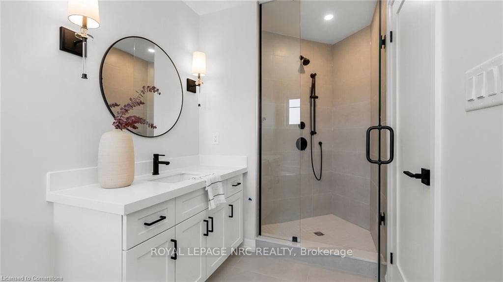 121 Whitefish Crescent photo 35