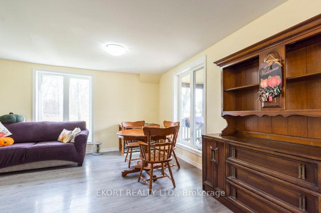 Dining to Living Room