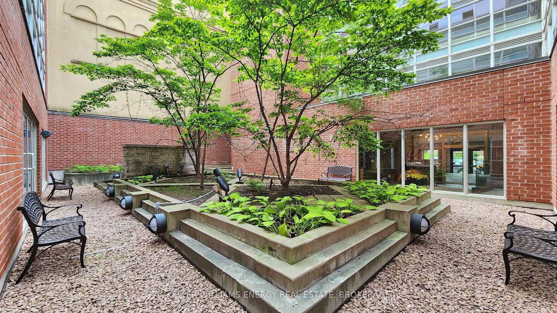 11 St Joseph Street Unit 1401 photo 33